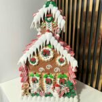 Pastatoma Kalėdinė dekoracija ,,Namas" su LED apšvietimu