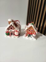 Kalėdinis eglutės žaisliukas su LED apšvietimu Namelis