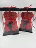 Meškutis iš rožių su deimantukais 25 cm.